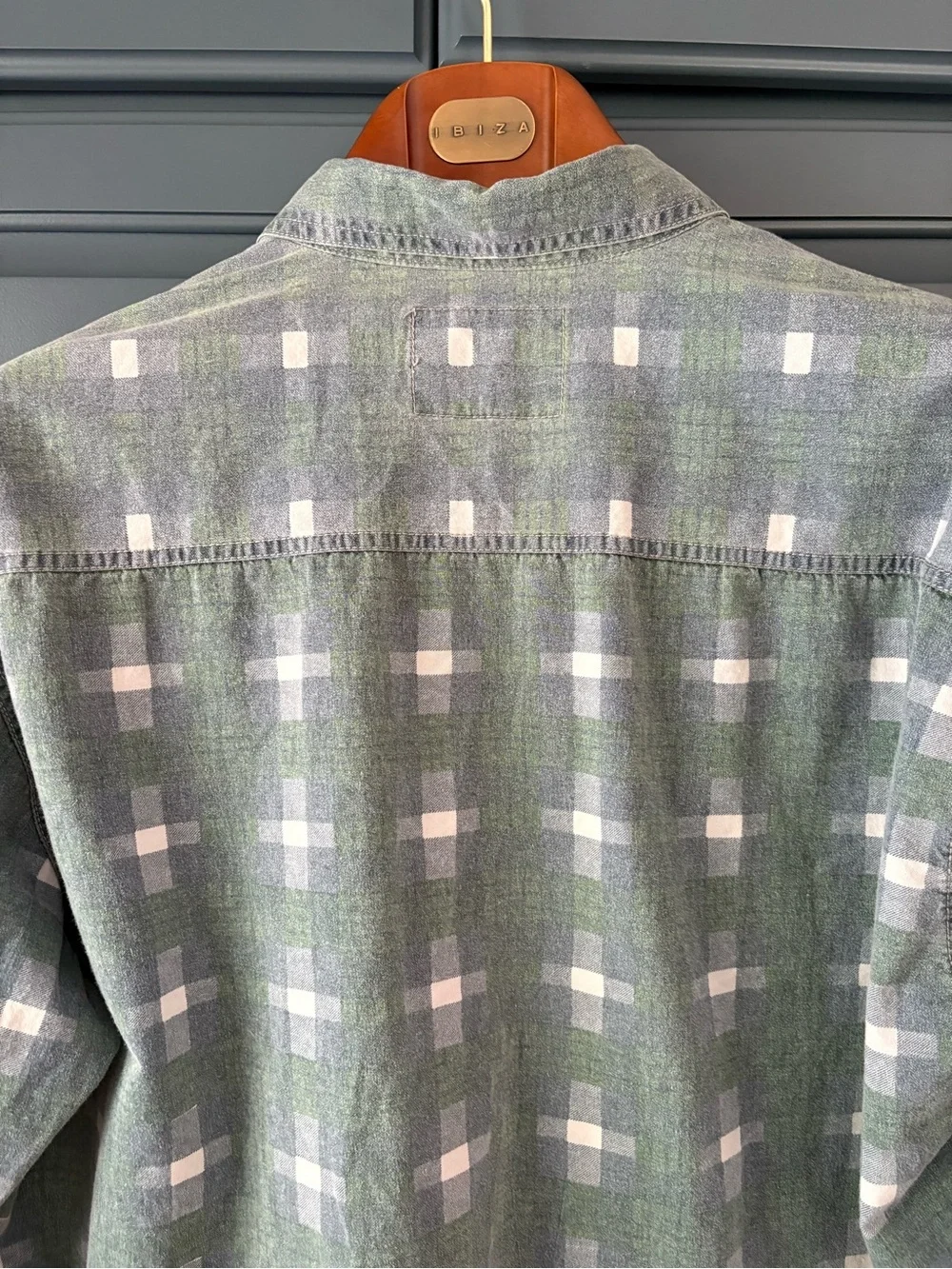 vintage Levi's button-down worker shirt distinctive green and white cris cross - Picture 3 of 13